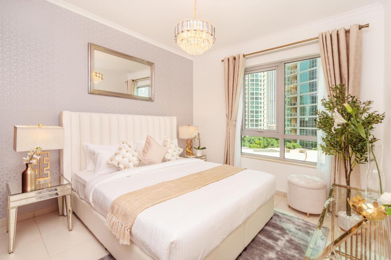 Elite Royal Apartment - Full Burj Khalifa & Fountain View - Magnum Dubai Exterior photo